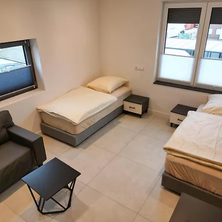 Hotels-in-alsdorf 住宿加早餐酒店 阿尔斯多夫