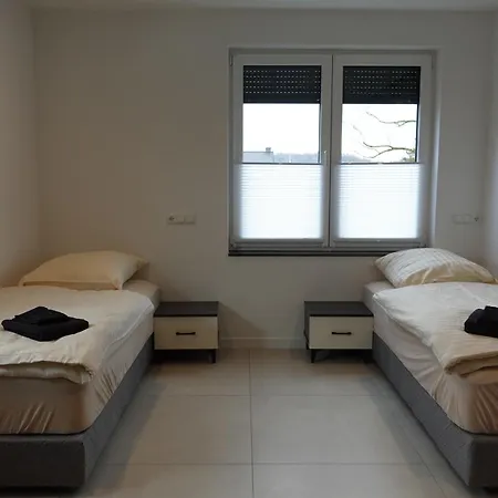 Hotels-in-alsdorf 住宿加早餐酒店 3*